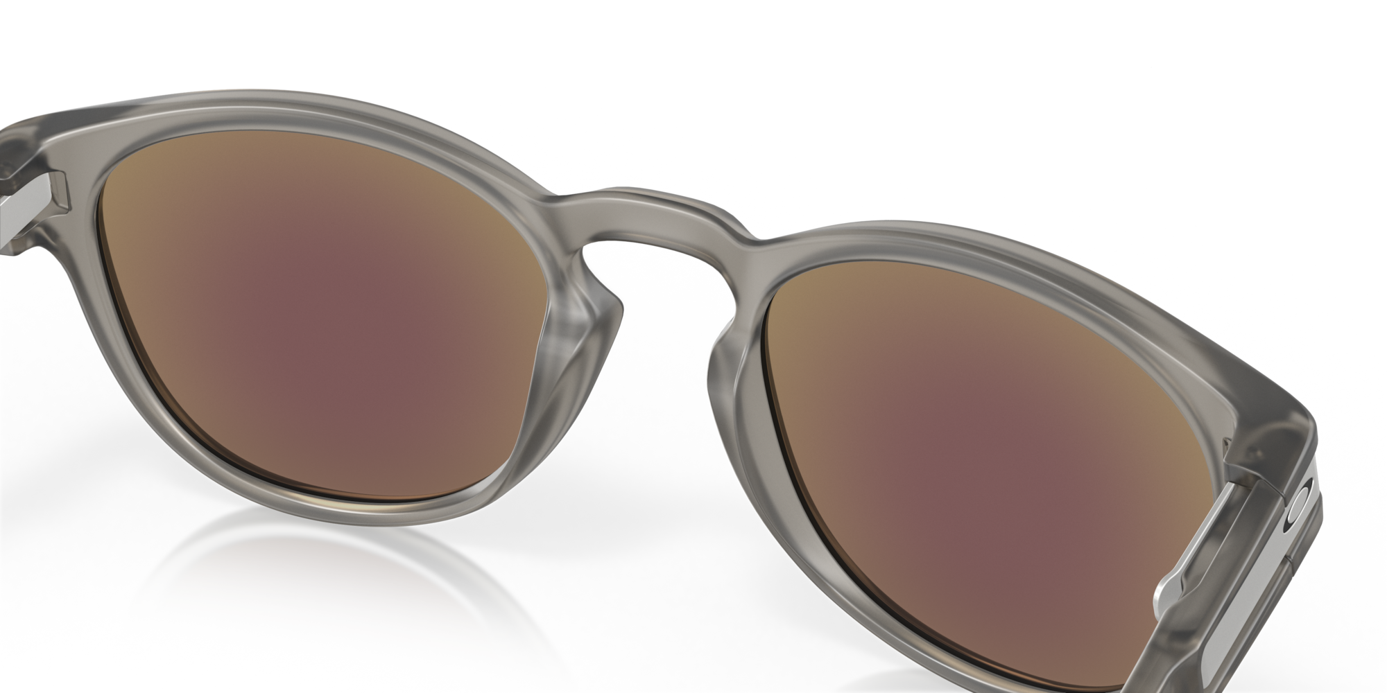 Oakley Latch™