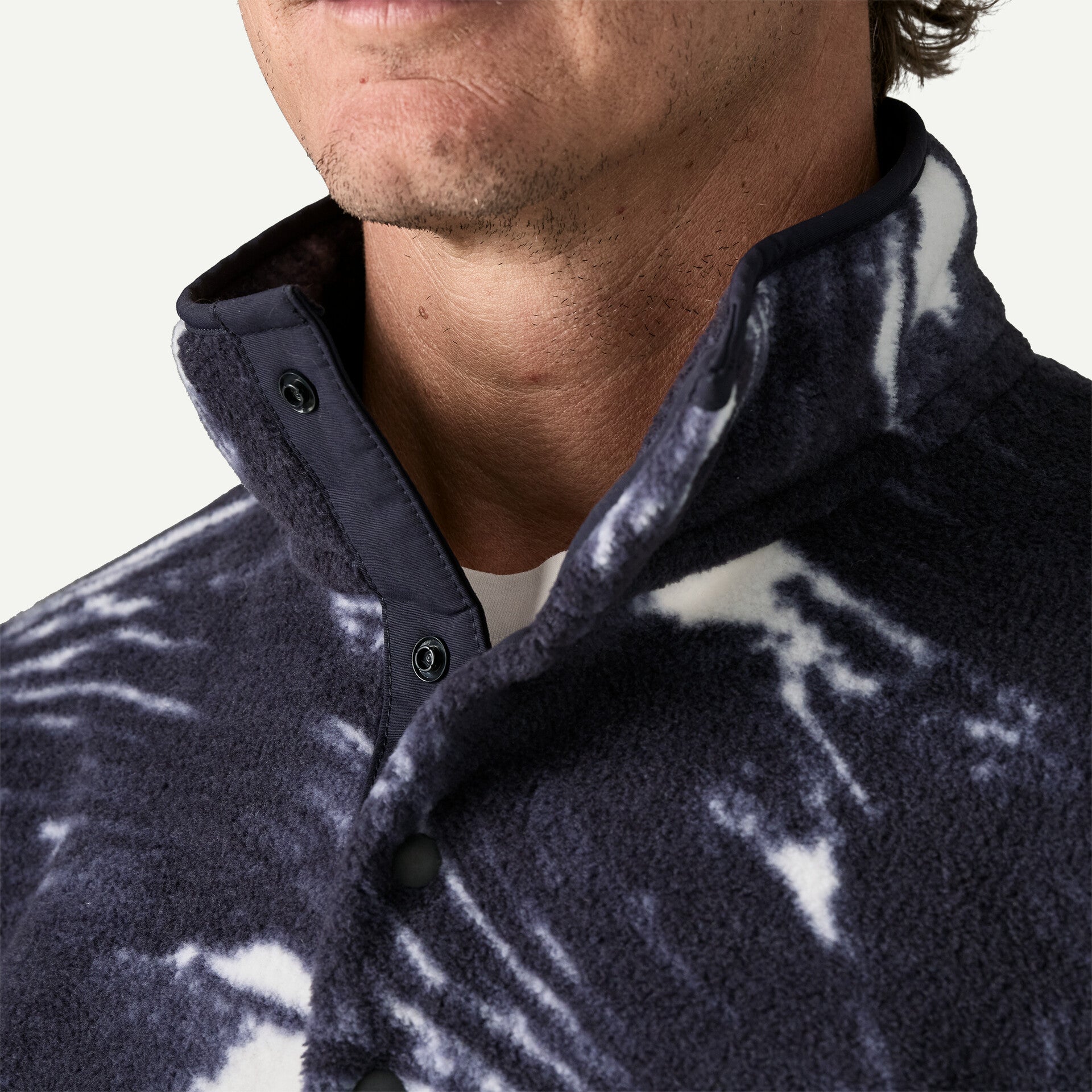 Patagonia Lightweight Synch Snap T Pullover 2027 - Mens