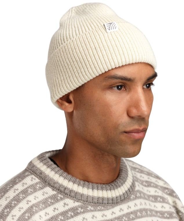 49681_a00_bouvet_beanie-1044.jpg