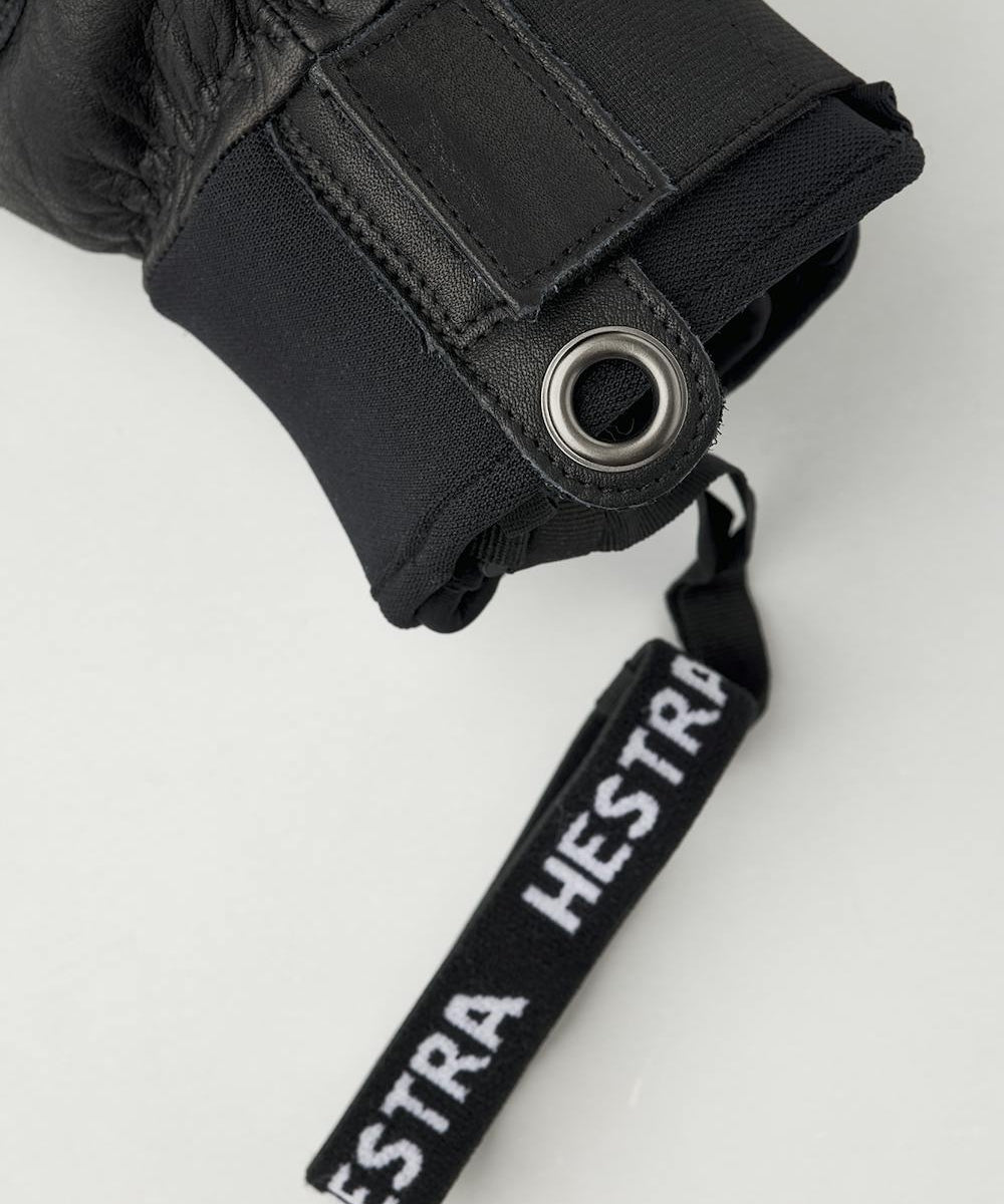 856-2a21429fbe-3000780-100100-3-original.jpg
