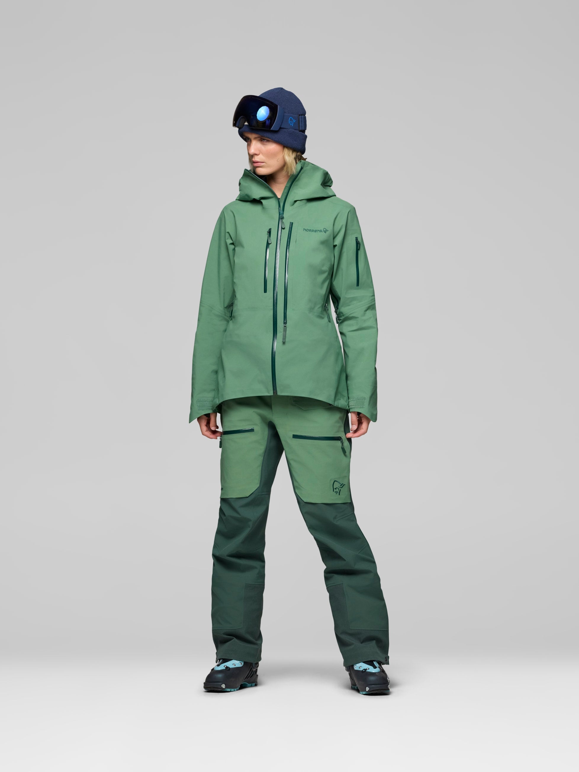 Norrona Lofoten Gore-Tex Pro Pants 2027 - Women's