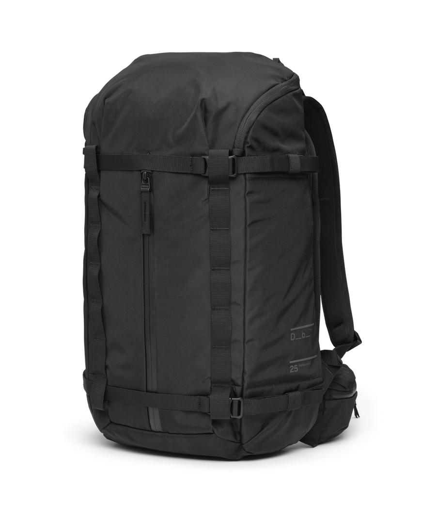 Backcountry_Backpack_25L_Black_Out-11.png
