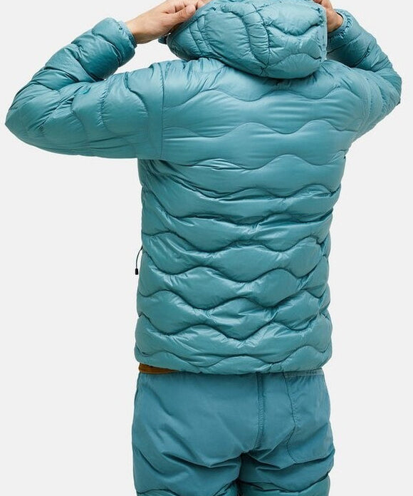 peak-performance-helium-down-hood-jacket-men-g79845-deluded-vision.jpg